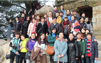 k8.com集团组织2012年国际三八妇女节登山活动